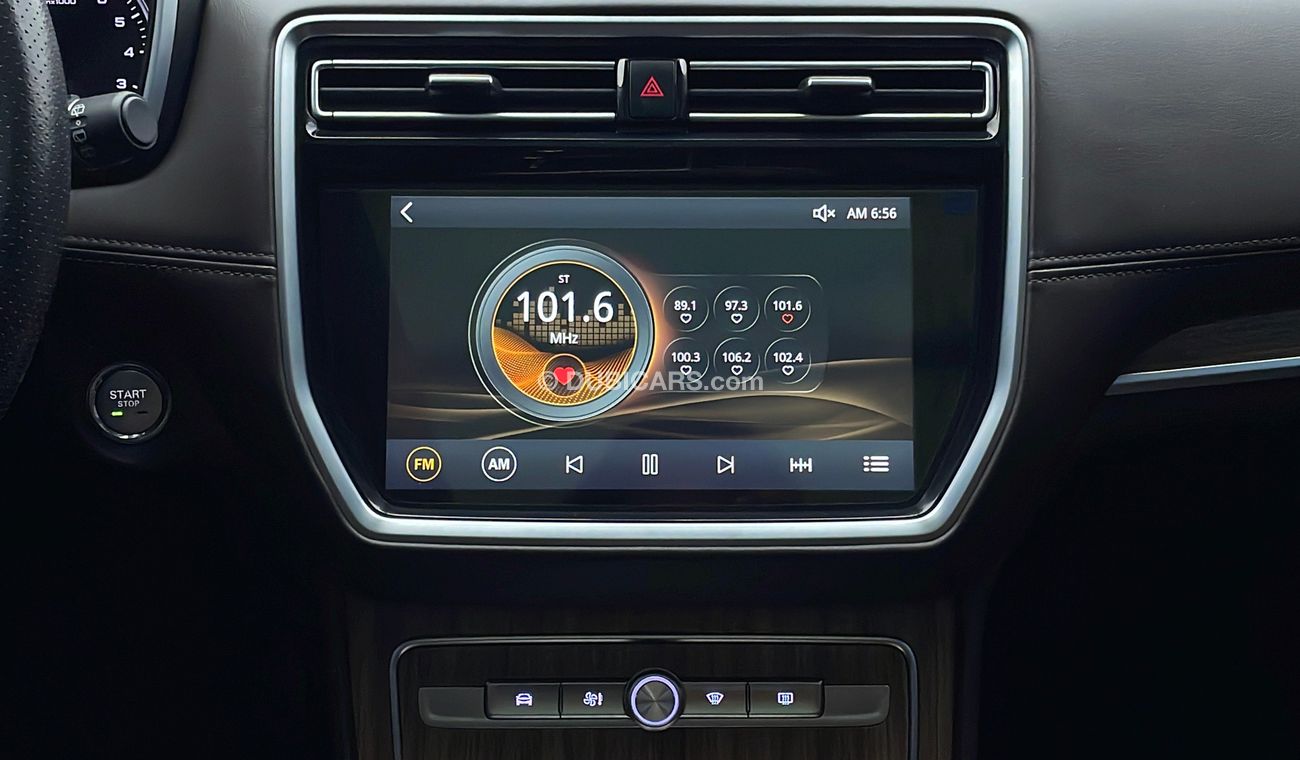 أم جي RX8 LUX 2000