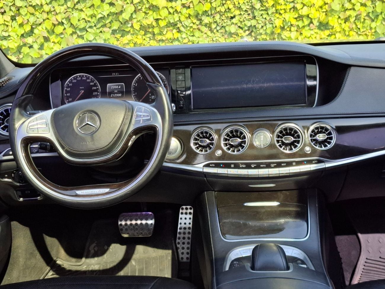 Mercedes Benz S500 AMG 4.7L Mercedes-Benz S500L 2014 full option