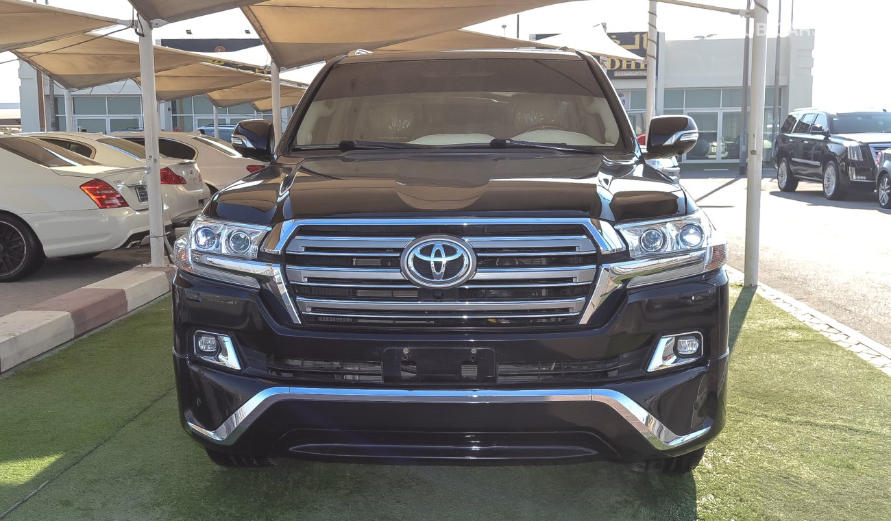 Toyota Land Cruiser VXR V8 Facelift to 2019