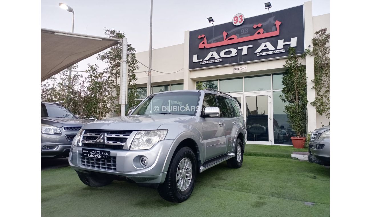 ميتسوبيشي باجيرو خليجى موديل 2013 مثبت سرعة تحكم شاشة كاميرا جلد بحالة ممتازة لاتحتاج لأى مصاريف