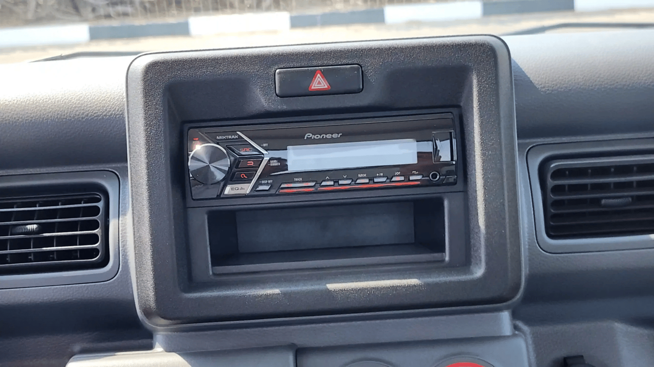 سوزوكي كاري GCC Truck RWD 1.5L Petrol 2023YM