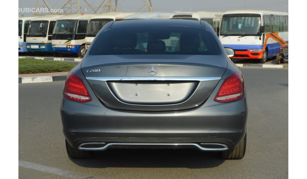 Mercedes-Benz C200 Full option clean car