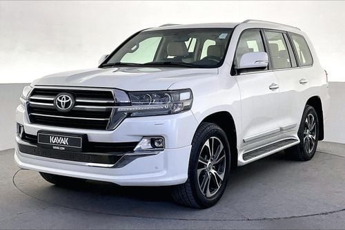 تويوتا لاند كروزر GXR GT | شامل الضمان | 0 ﺪﻔﻋﺓ ﺃﻮﻟﻯ