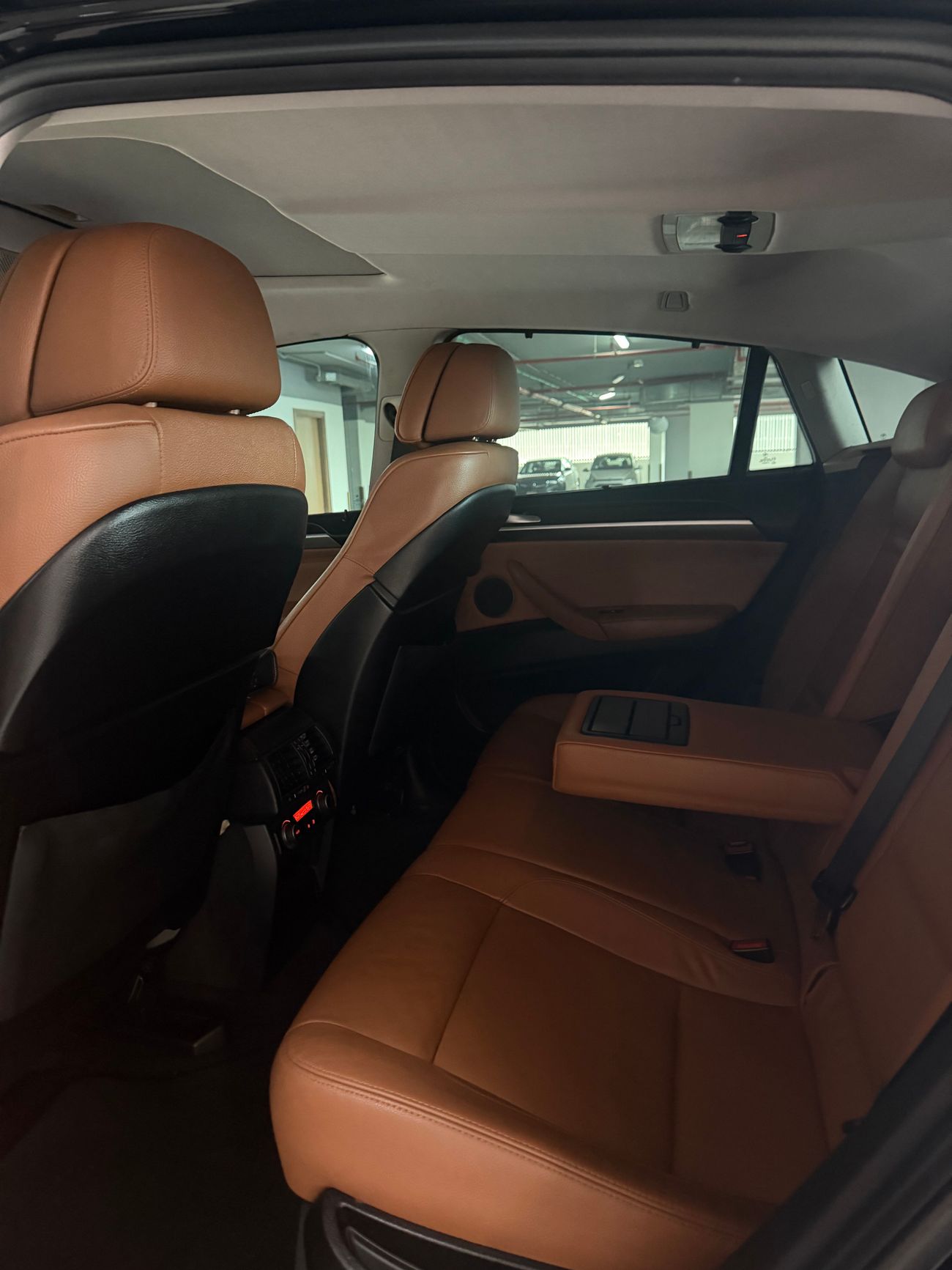 بي أم دبليو X6