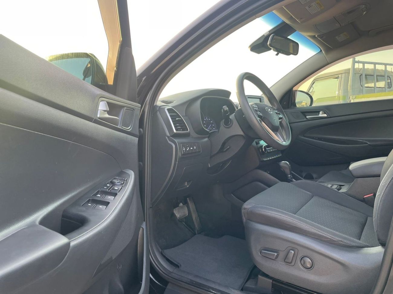 Hyundai Tucson 2020 Hyundai Tucson 2.0L V4 - SEL+ Premium GDi - Push Start With BSM Radar