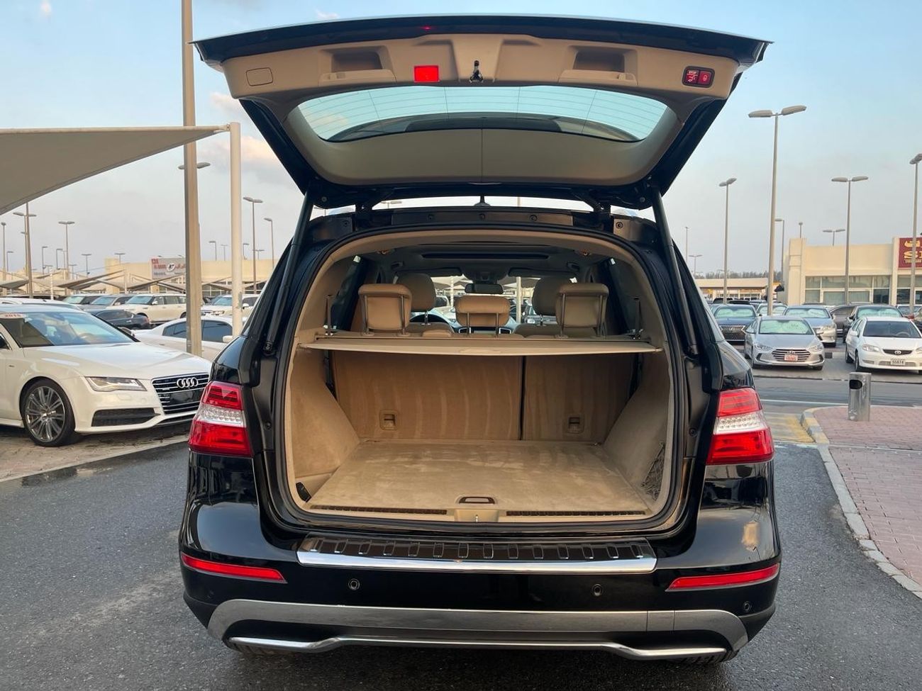 Mercedes-Benz ML 400 AMG Mercedes ML 400_Gcc_2015_Excellent_Condition _Full option