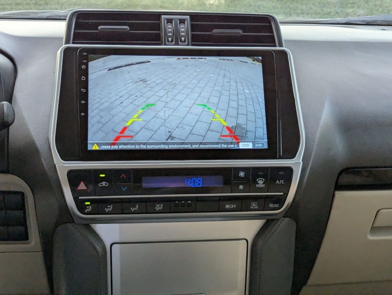 تويوتا برادو Toyota Prado 2.7L white 2020 LHD