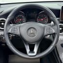 مرسيدس بنز GLC 250 2018 Mercedes-Benz GLC 250 4MATIC, Service History, Well Maintained, GCC