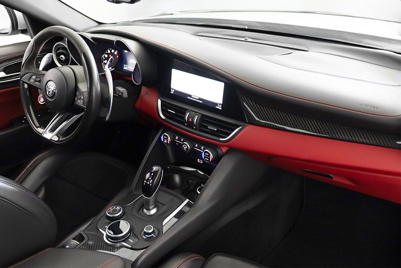 Alfa Romeo Giulia QUADRIFOGLIO