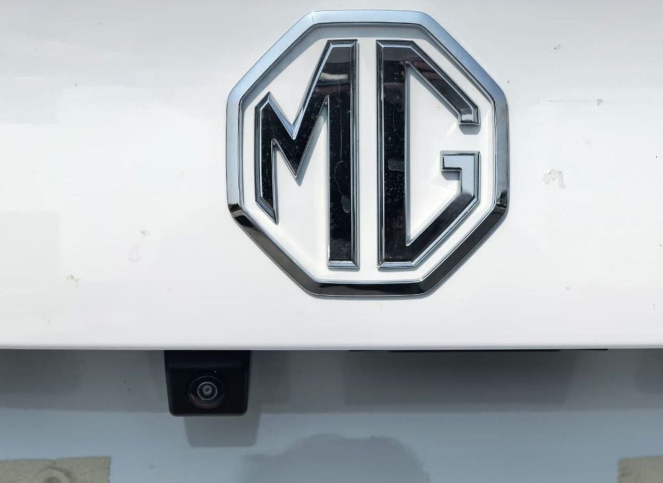 MG 5 LUX