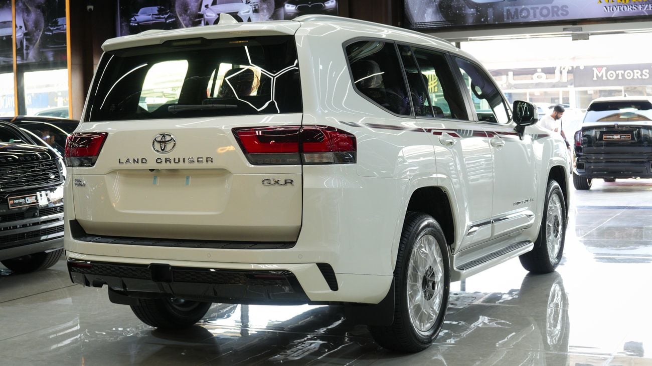 Toyota Land Cruiser GXR 3.5 L V6