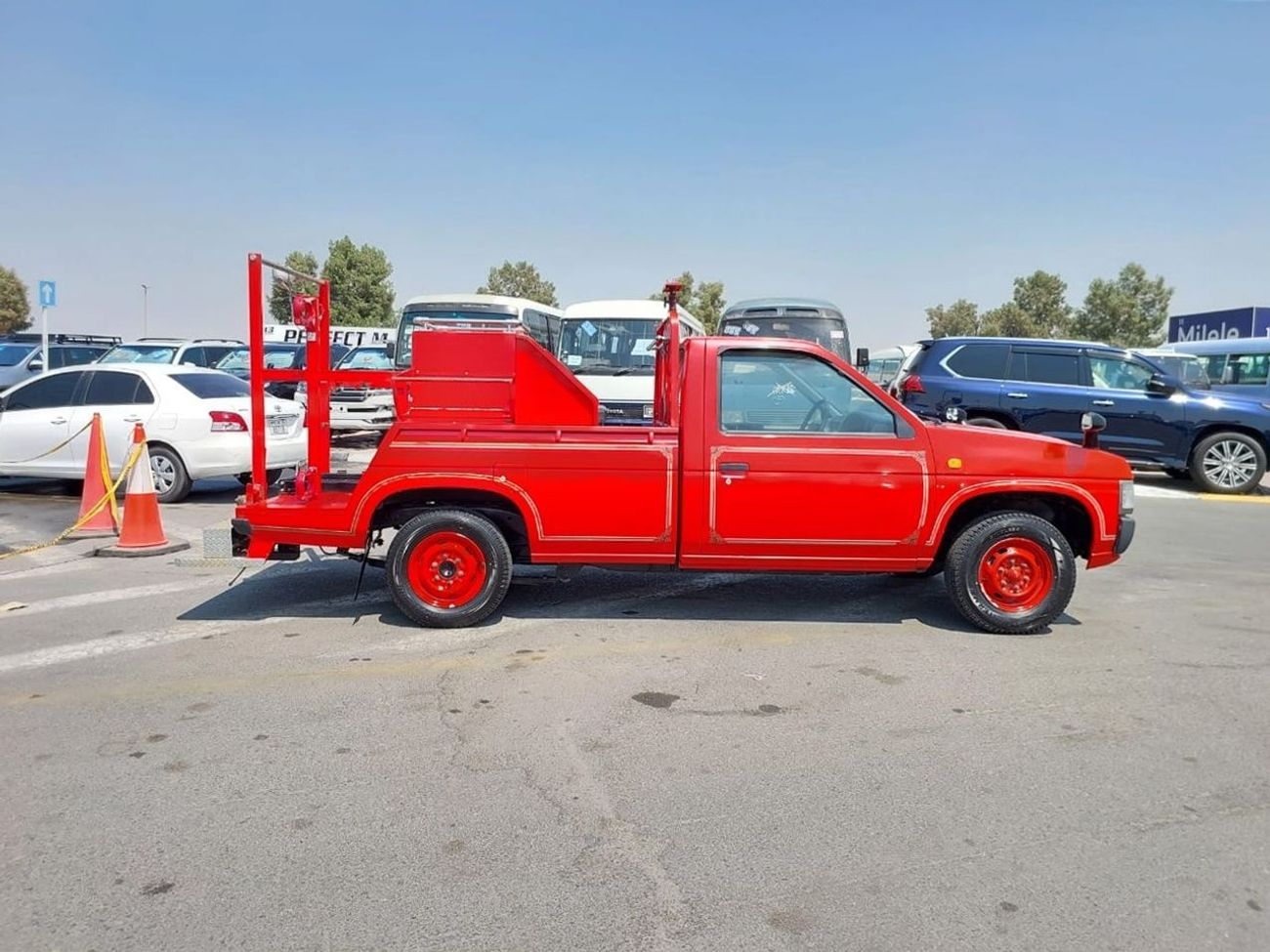 Nissan Pickup NISSAN DATSUN PICKUP RHD 1997 MODEL 2.0 L PETROL MANUAL(PM40549)