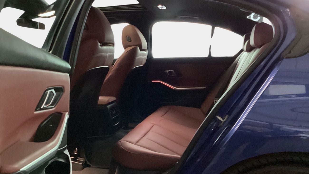 بي أم دبليو 320 2.0 320I LUXURY M SPORT AUTO | شامل الضمان | 0 ﺪﻔﻋﺓ ﺃﻮﻟﻯ