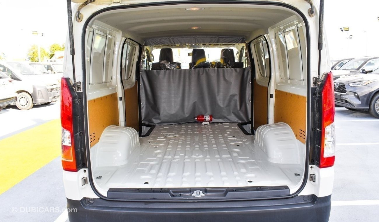 تويوتا هاياس 3.5L Cargo Van