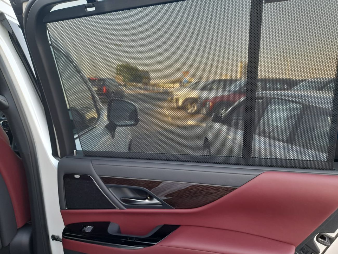 Lexus LX 600 RHD Signature 3.5L