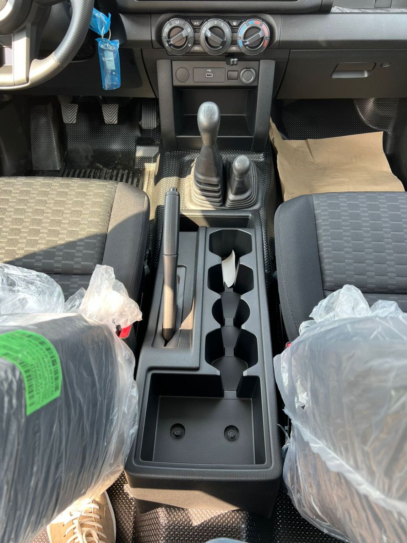 Mitsubishi L200 GL Double Cab Diesel M/T 2.4L