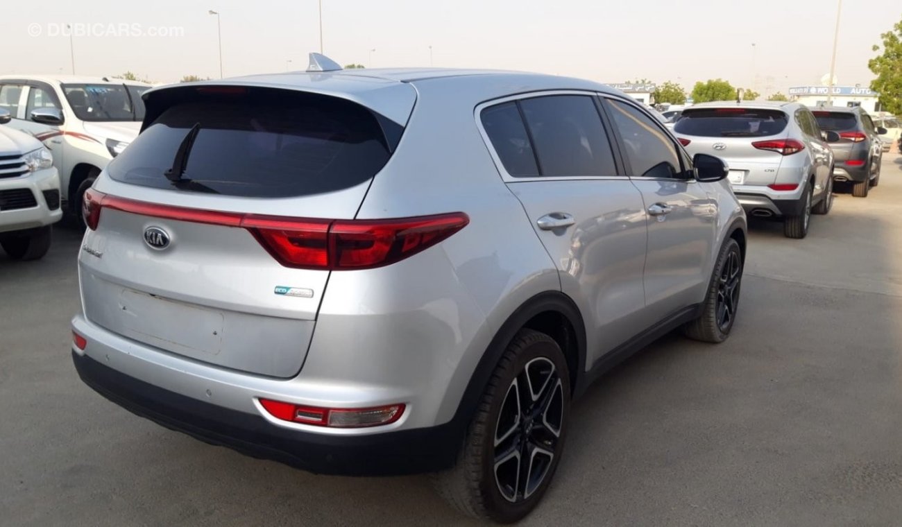 كيا سبورتيج KIA SPORTAGE 2WD 1.7L A/T 19" LED USED