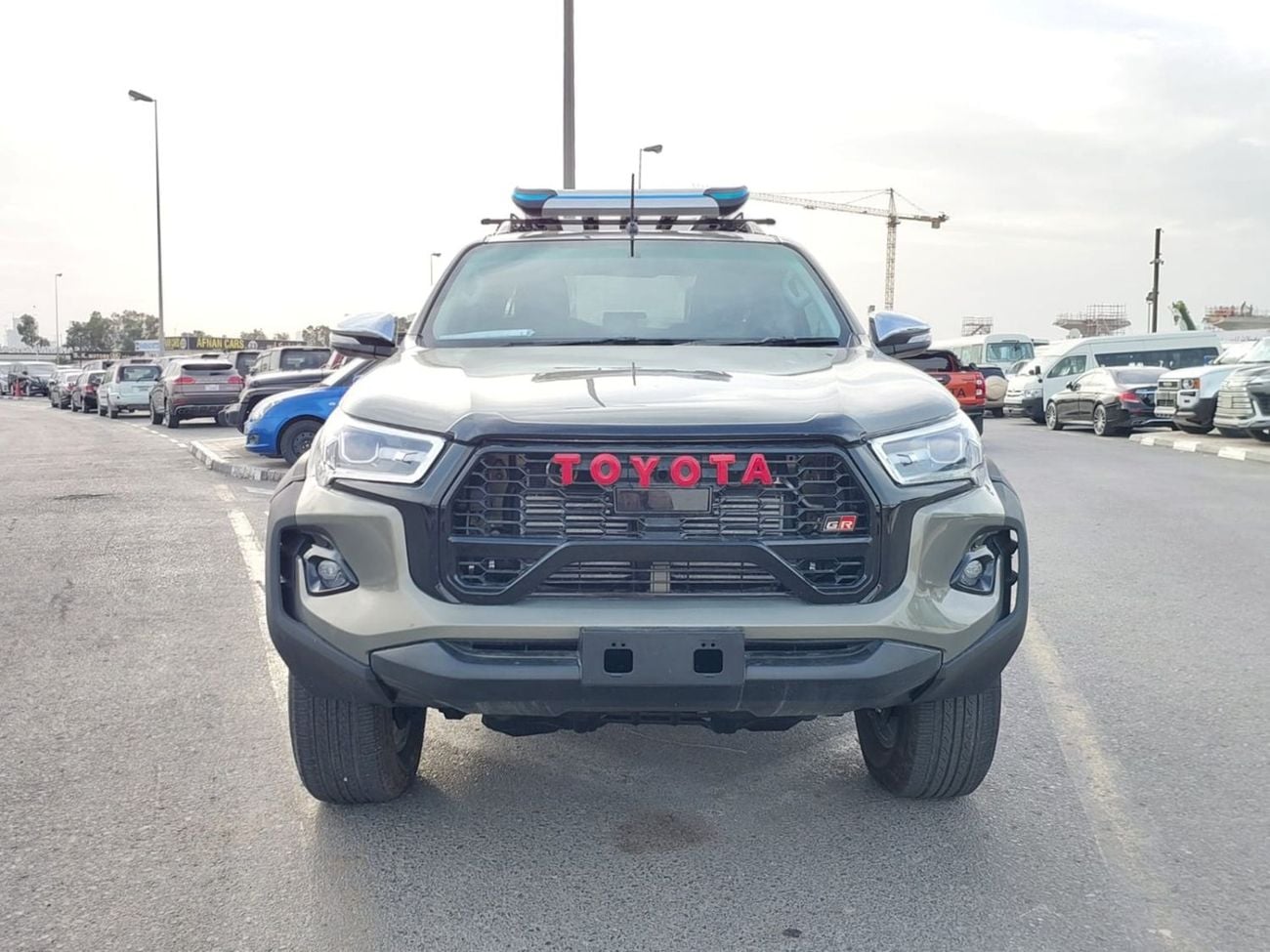 تويوتا هيلوكس TOYOTA HILUX PICKUP RHD 2016 MODEL 2.8 L DIESEL AUTOMATIC(PM79021)