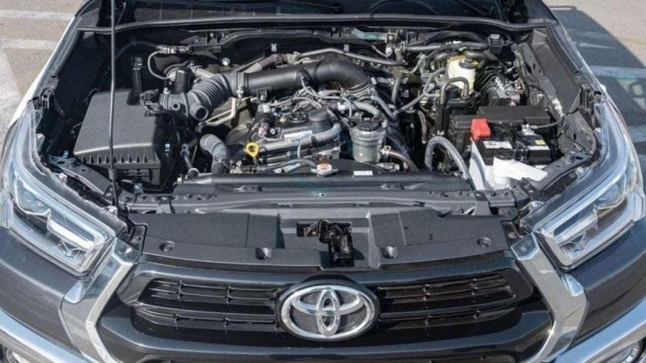 تويوتا هيلوكس Toyota Hilux 2.7L Petrol M/T 2023 Gray