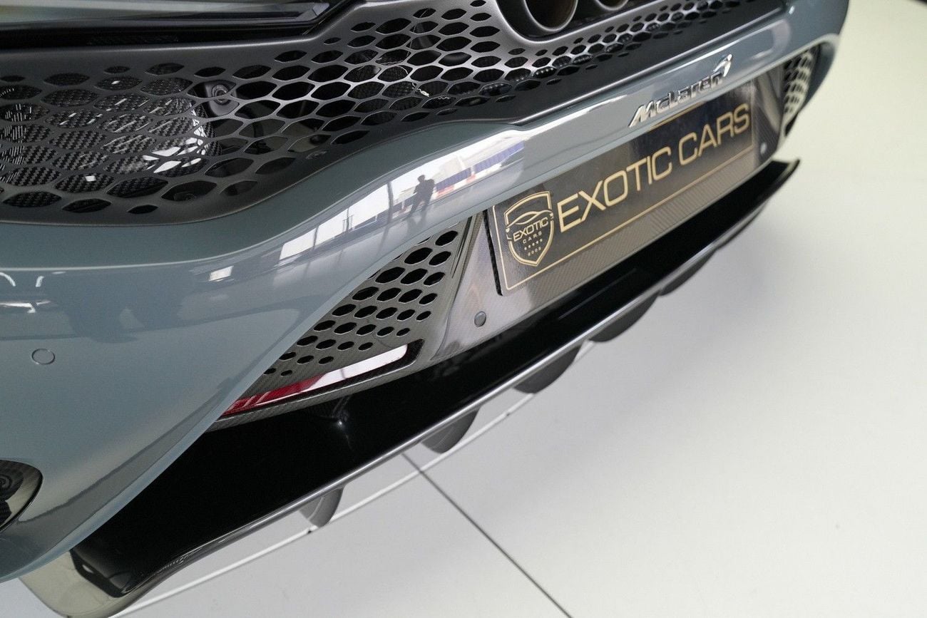 مكلارين 765LT STANDARD