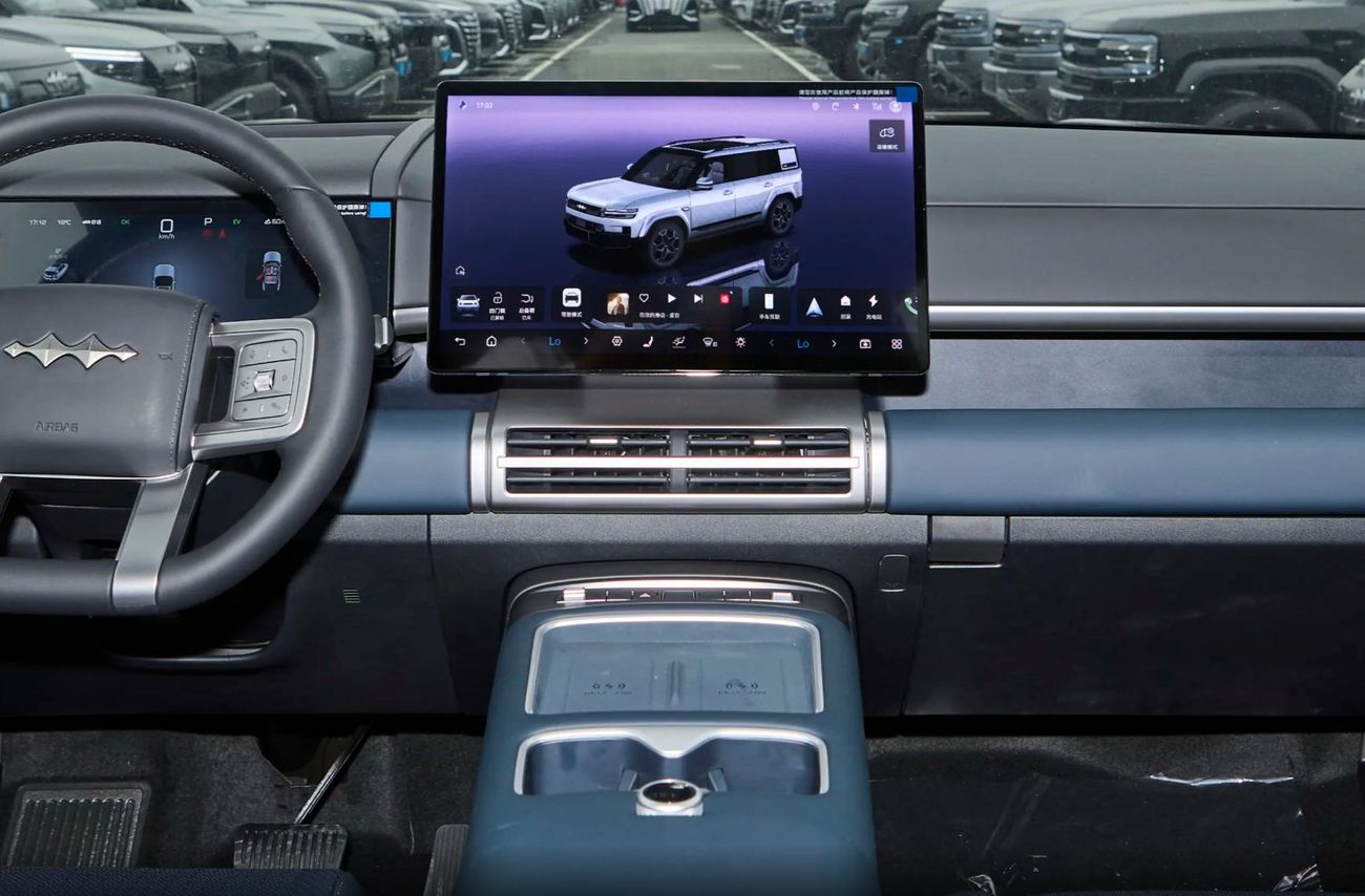 بي واي دي ليوبارد تيتانيوم 7 190KM Four-Wheel Drive Ultra Edition