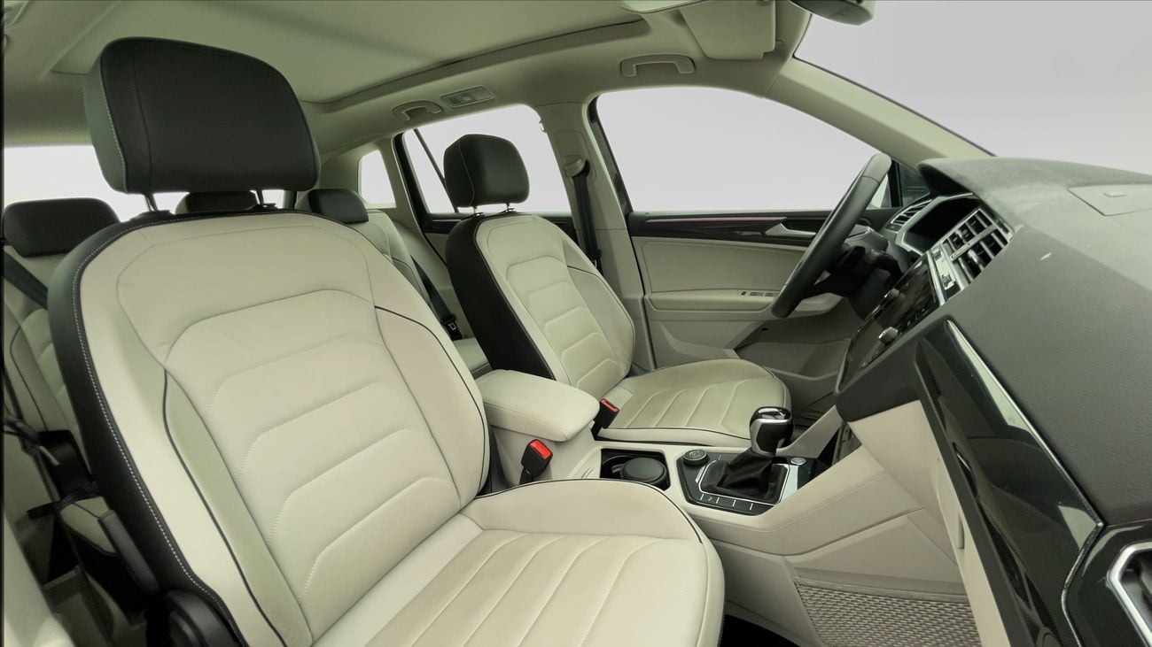 فولكس واجن تيجوان ELEGANCE PREMIUM 2 | بدون دفعة مقدمة | اختبار القيادة في المنزل