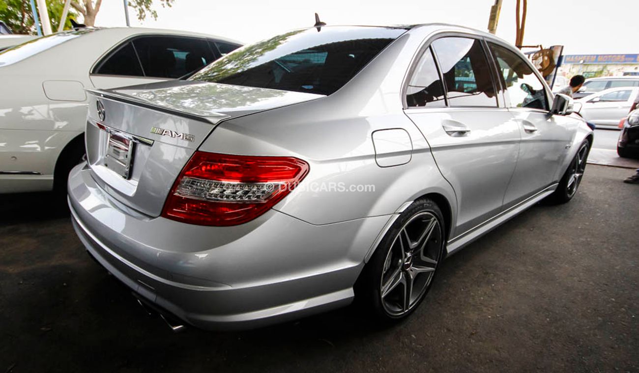 Mercedes-Benz C 63 AMG