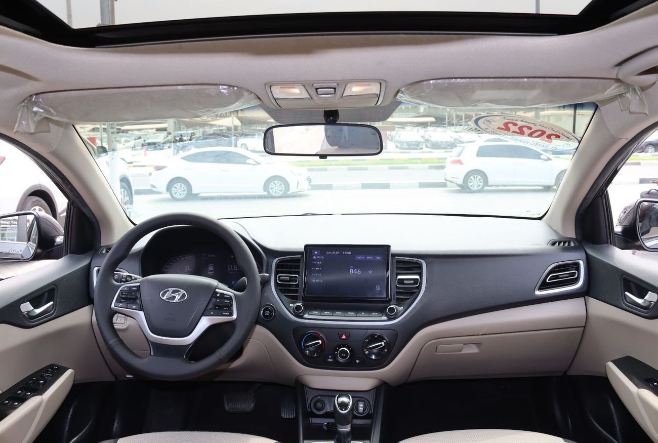 Hyundai Accent GLS 1.6L (138 HP) Sedan Hyundai Accent GCC 2022- in excellent condition with a1.6L engine, mileage 8