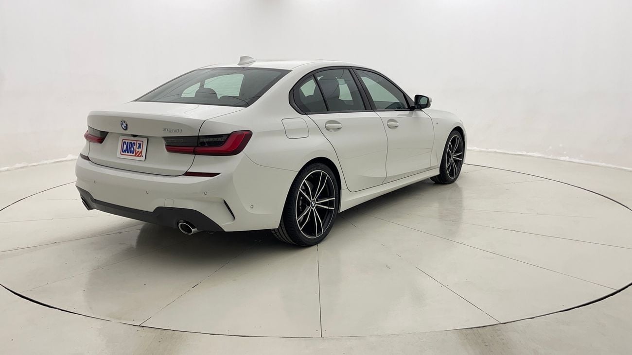 بي أم دبليو 330i M SPORT 2 | بدون دفعة مقدمة | اختبار القيادة في المنزل