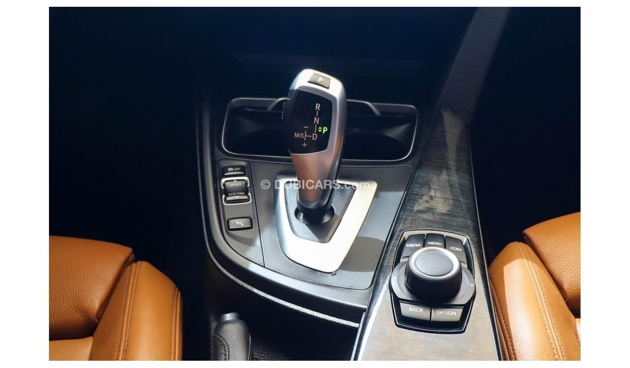 BMW 318i M Sport F30