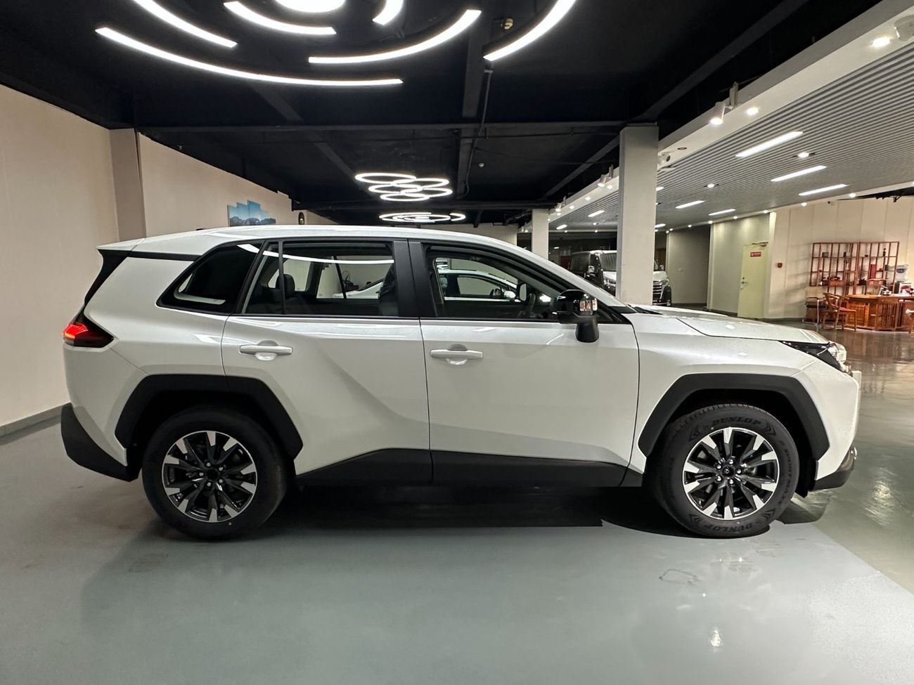 Toyota RAV4 2.5L hybrid 4WD Flagship edition