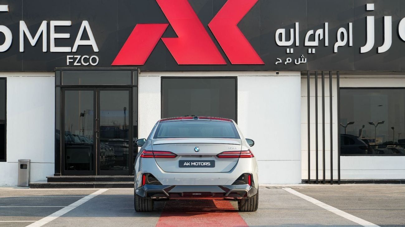 بي أم دبليو 530i 530i M-SPORT PRO GREY 2026MY EXPORT PRICE