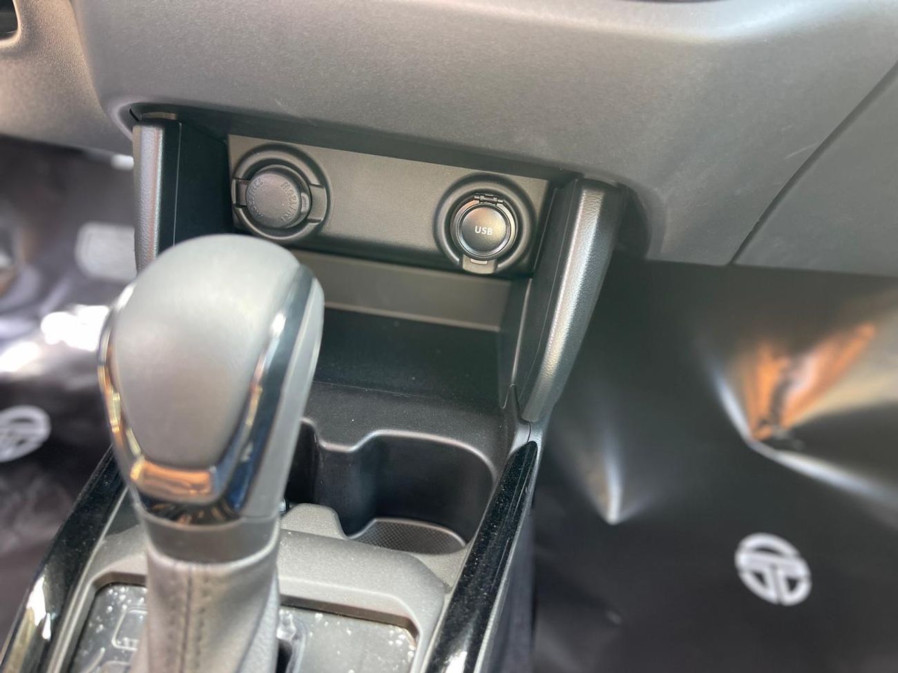 Suzuki Swift 1.2L 2026 double tone