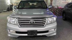 Toyota Land Cruiser GXR V6