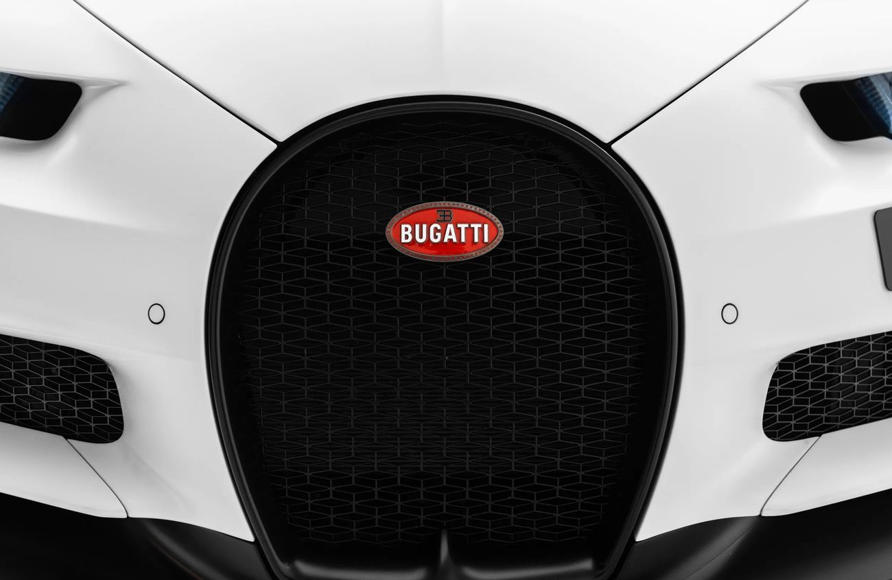 بوغاتي شيرون 8.0L W16 Quad-Turbocharged Engine