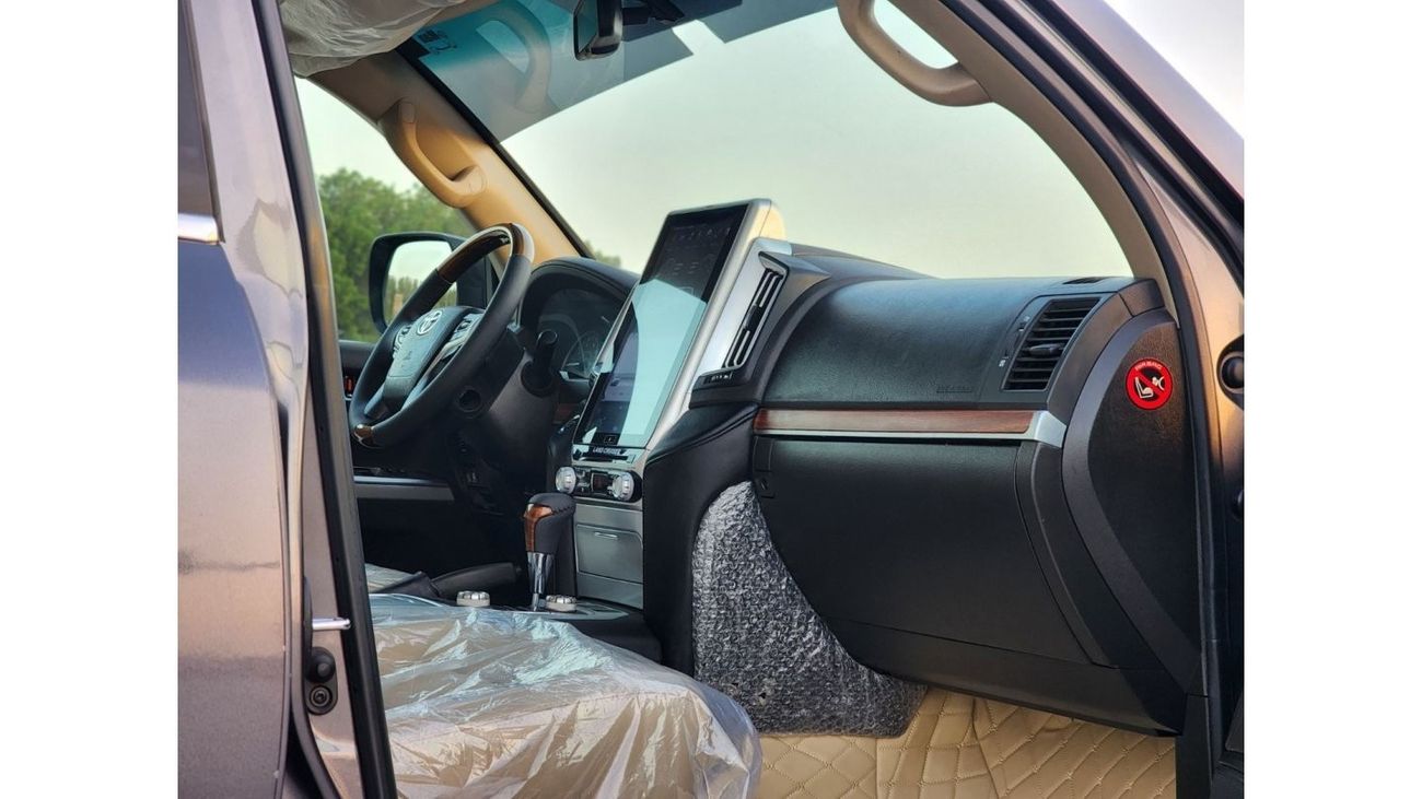 تويوتا لاند كروزر UPGRADE 2021