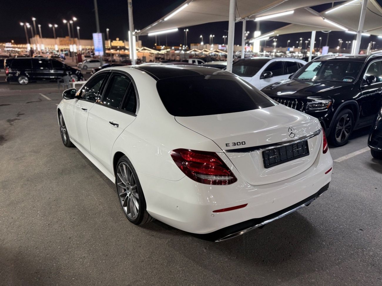 مرسيدس بنز E300