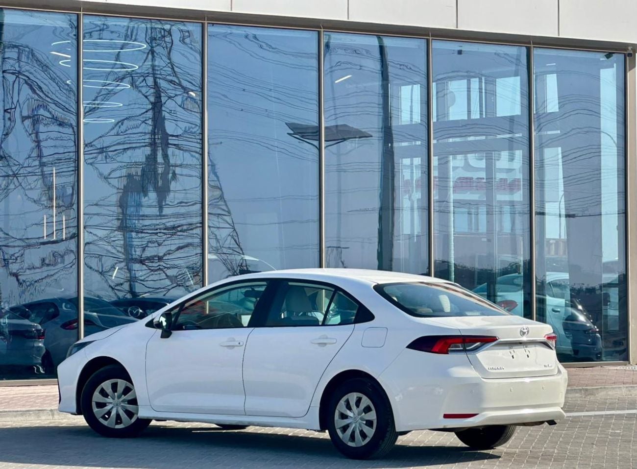 Toyota Corolla XLI 1.6L A/T 870-Monthly l GCC l Cruise, Camera, GPS l Accident Free