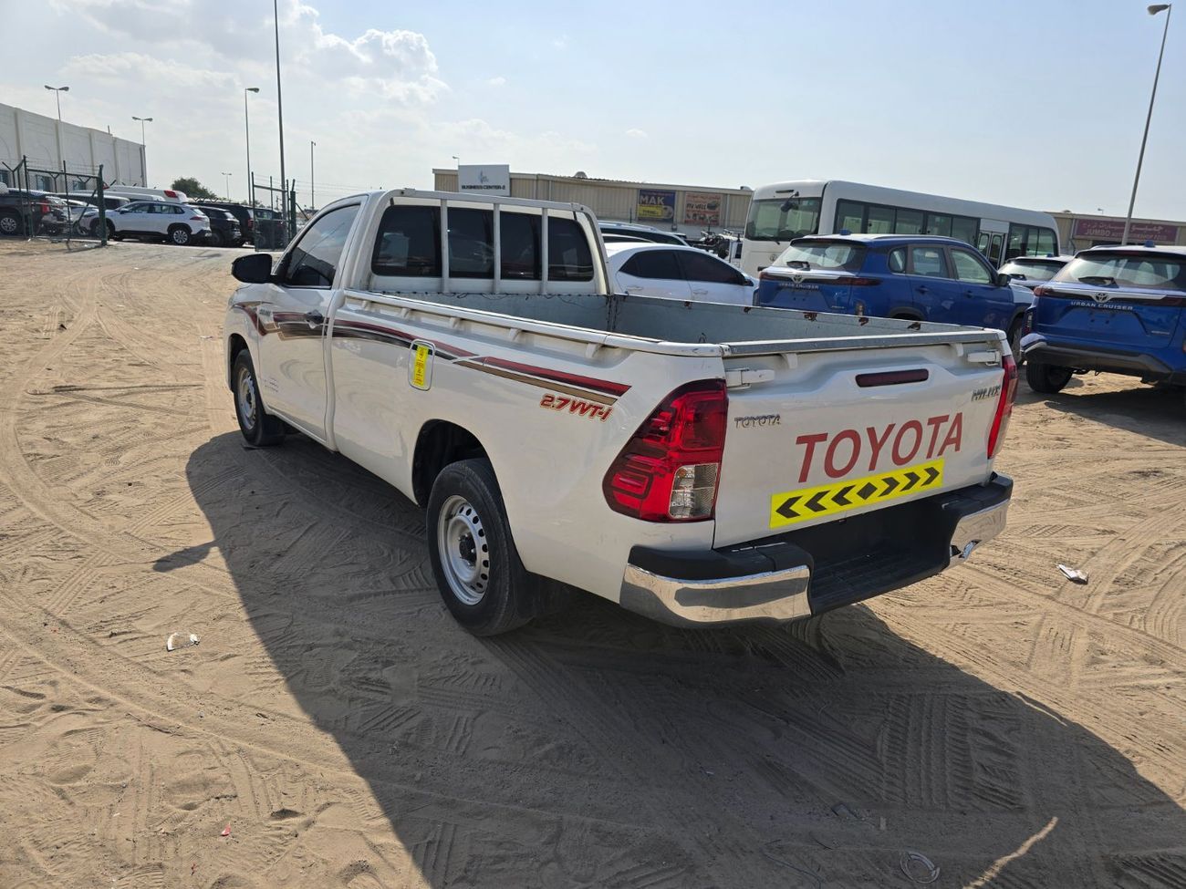 تويوتا هيلوكس GL 2.7L Single Cab Utility