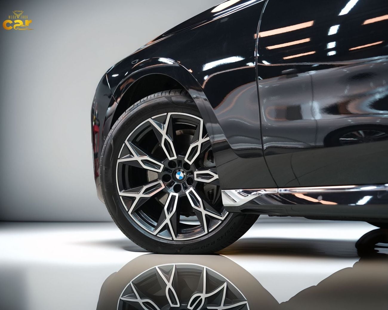 بي أم دبليو 735i