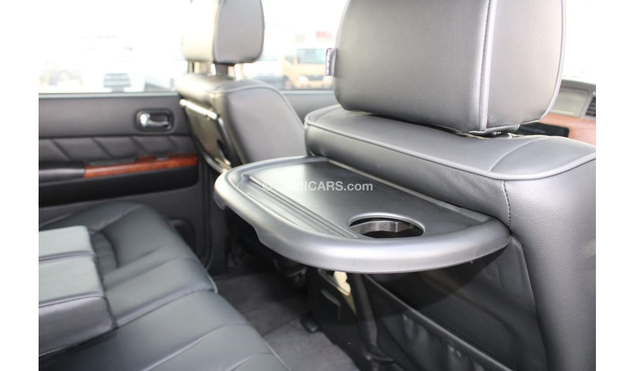 نيسان باترول سفاري LHD - NISSAN PATROL 4.8L V6 PETROL 4 X 4  GRS SPECIAL AUTOMATIC