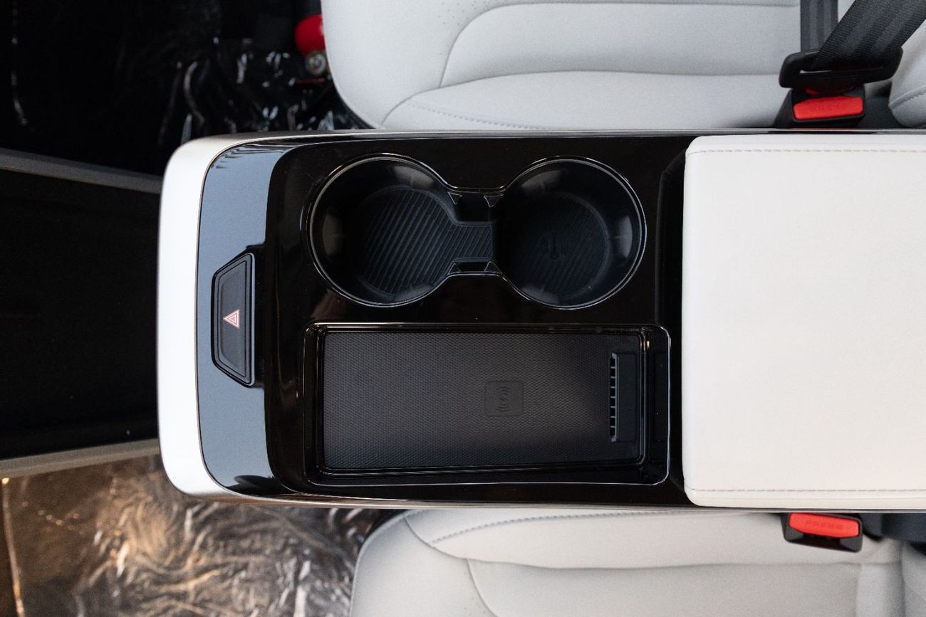 Jetour Dashing 2024 Jetour Dashing 1.6 - Grey inside Beige