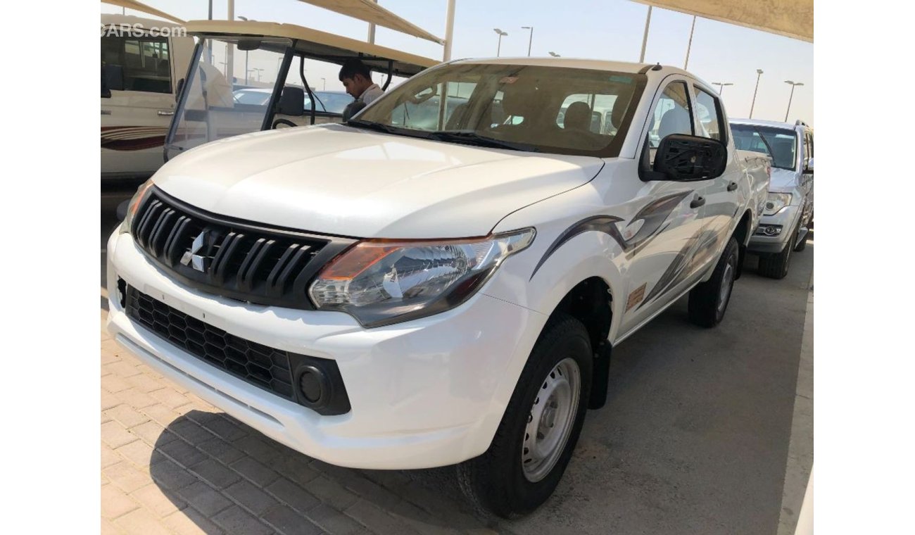 ميتسوبيشي L200 Mitsubishi L200 D/c pick up 4x4, model:2016. Excellent condition