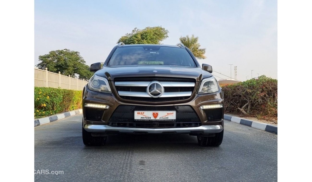 Mercedes-Benz GL 500 4 MATIC - FULL OPTION - GCC SPECIFICATION - EXCELLENT CONDITION