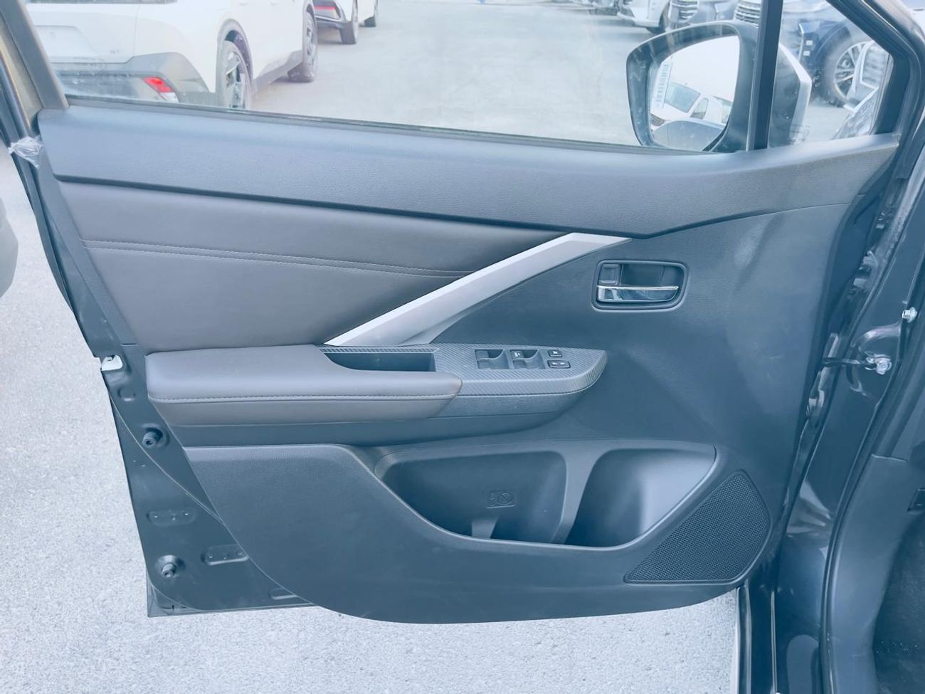 ميتسوبيشي إكسباندر Mid 1.5L