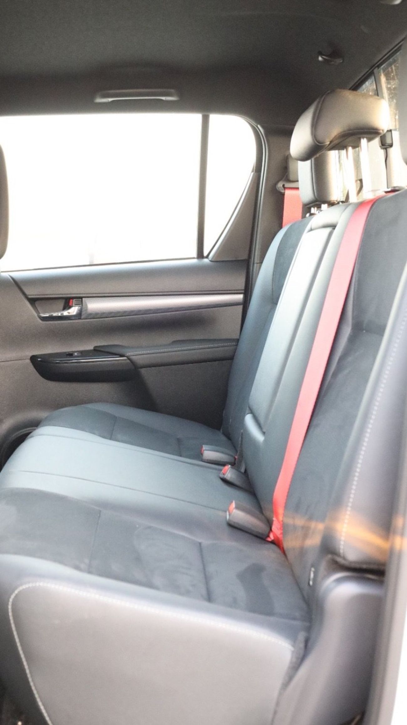 Toyota Hilux DC TRD 4.0L AWD