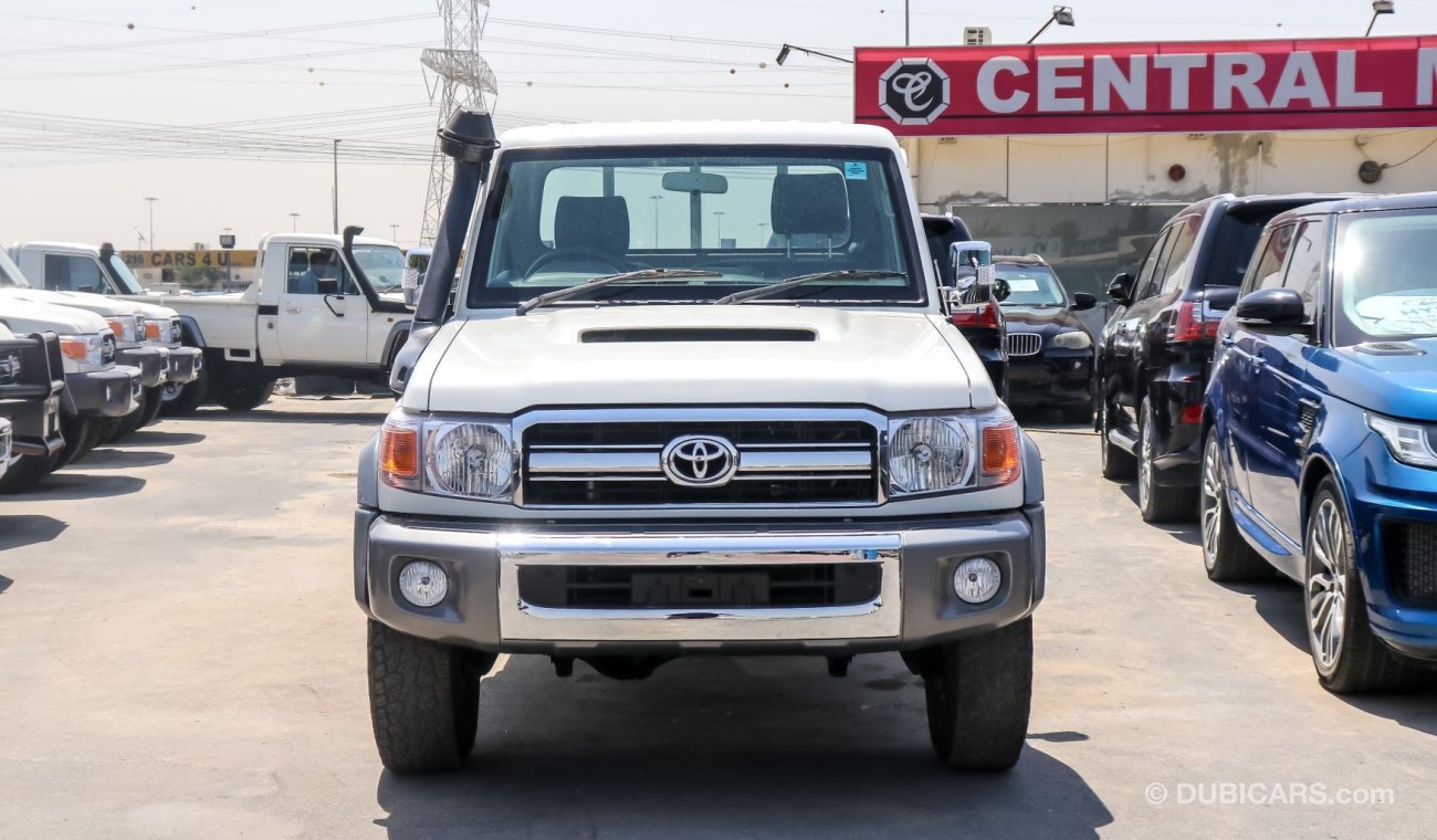 Toyota Land Cruiser Pick Up