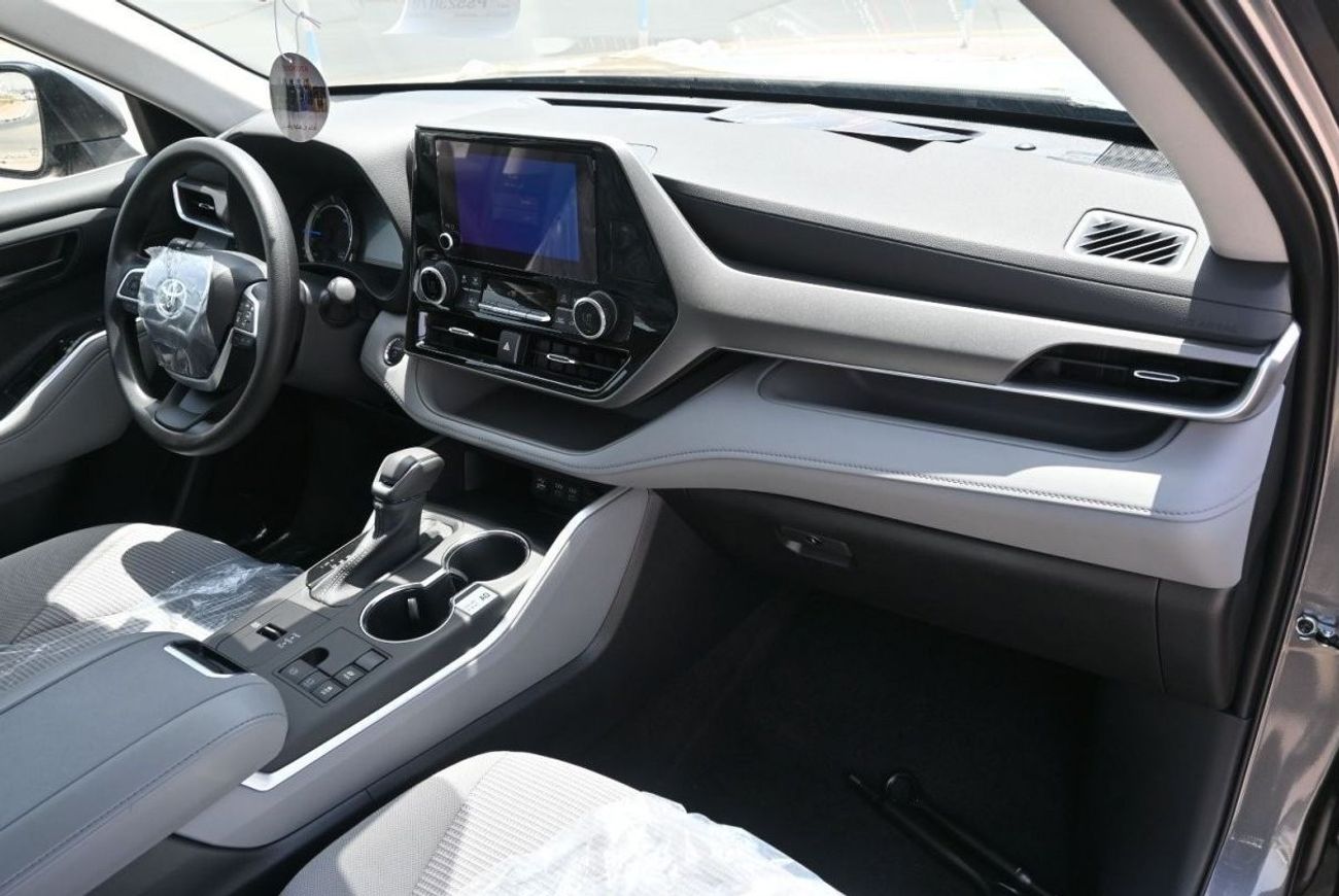 تويوتا هايلاندر TOYOTA HIGHLANDER LE 2.5L 2023