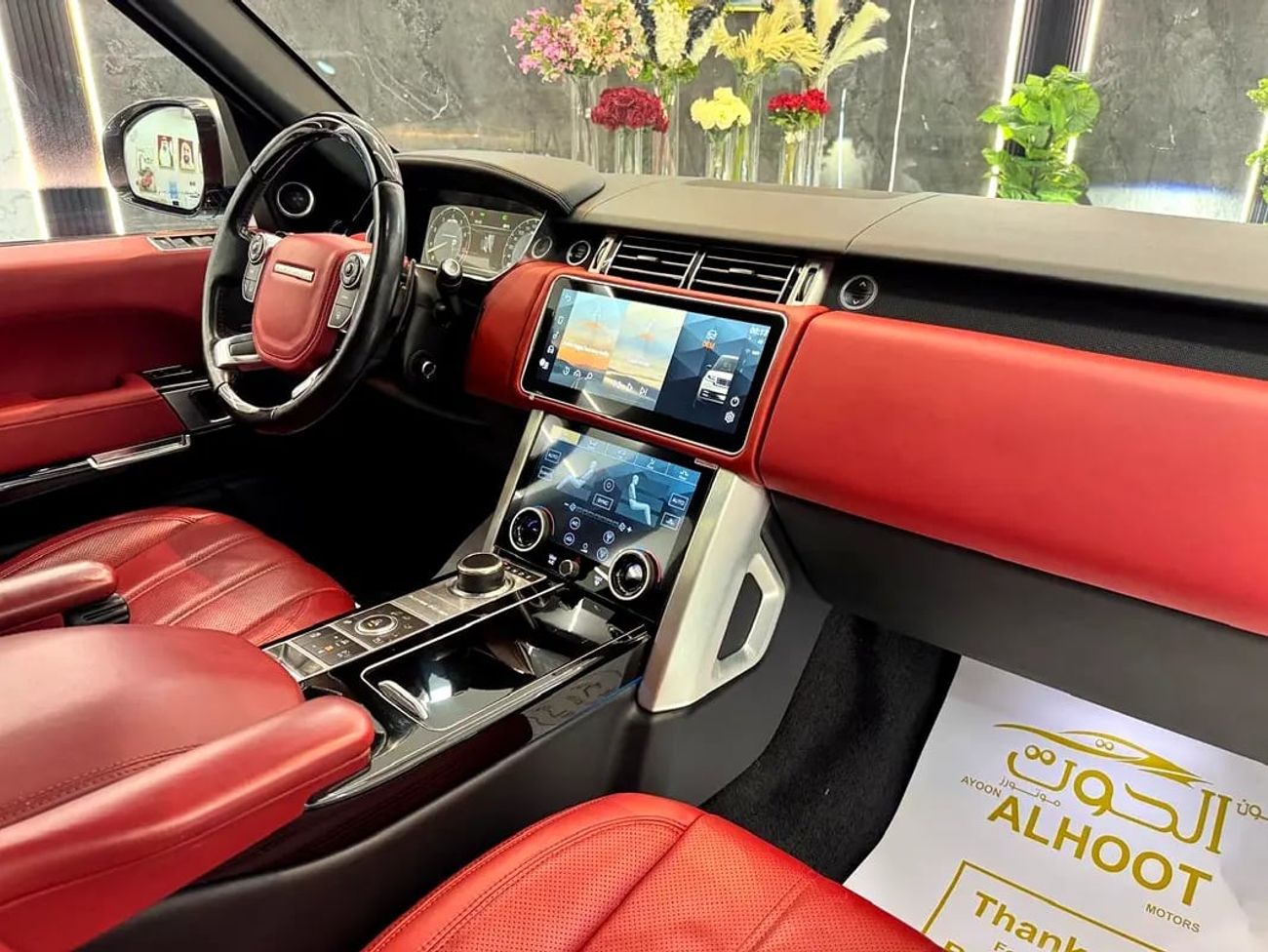 لاند روفر رينج روفر Supercharged 5.0L LOVELY SUPERCHARGED RR VOGUE V8 || GCC II TOP RANGE || ACCIDENT FREE || LOW MILES