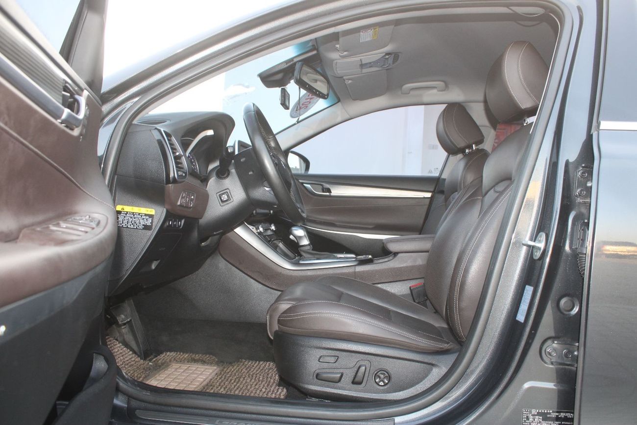 Hyundai Grandeur Hyundai Grander 2019 imported from Korea, customs papers, in excellent condition, Diesel